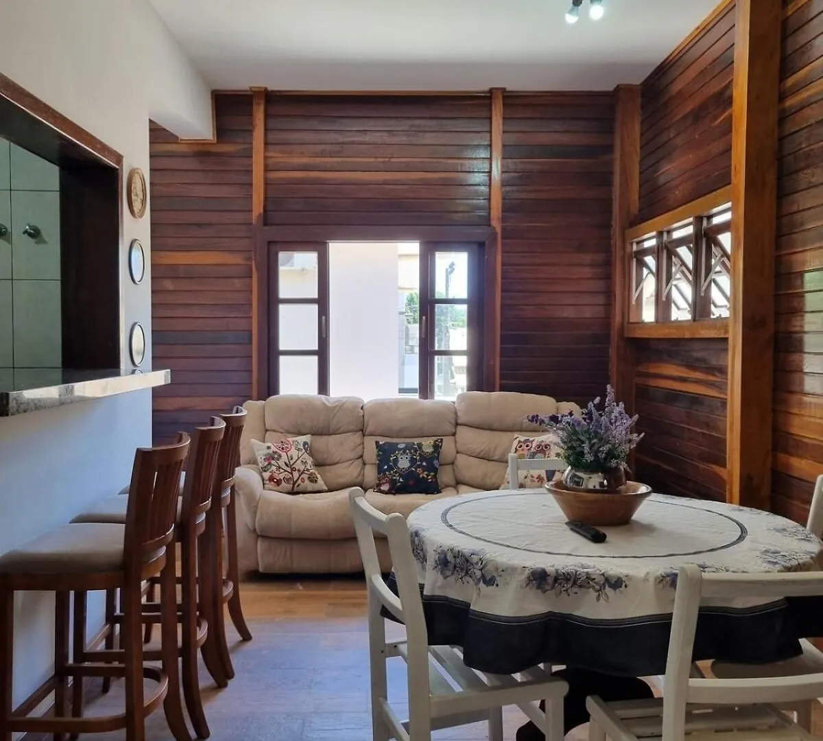 Casa De Ferias Para 9 Pessoas E Beto Carrero Piçarras 別荘